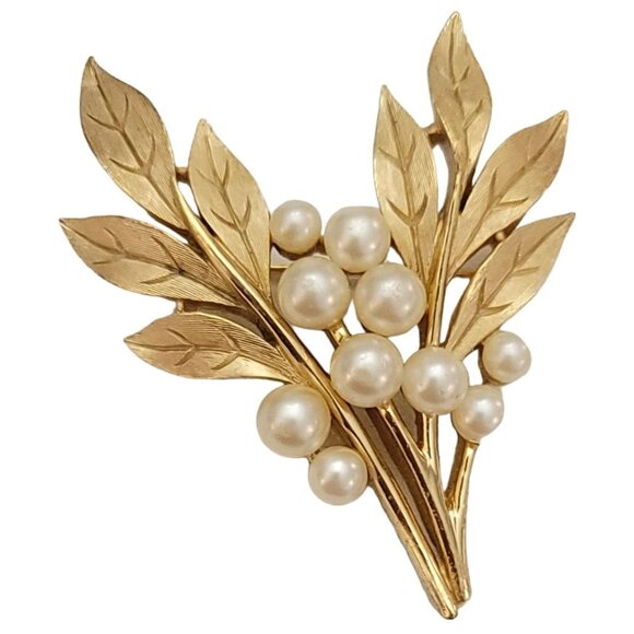 Trifari Crown Over T Gold Tone Faux Pearl Leaf Spray Brooch, Signed K123 - Picture 9 of 9